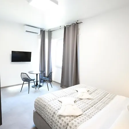 Bed & Breakfast Unique Tiburtina Rom