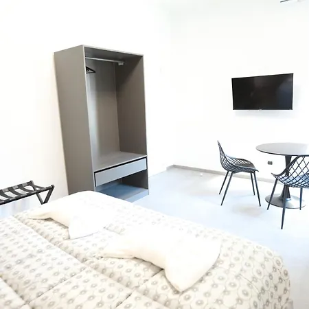 Unique Tiburtina Couette-café